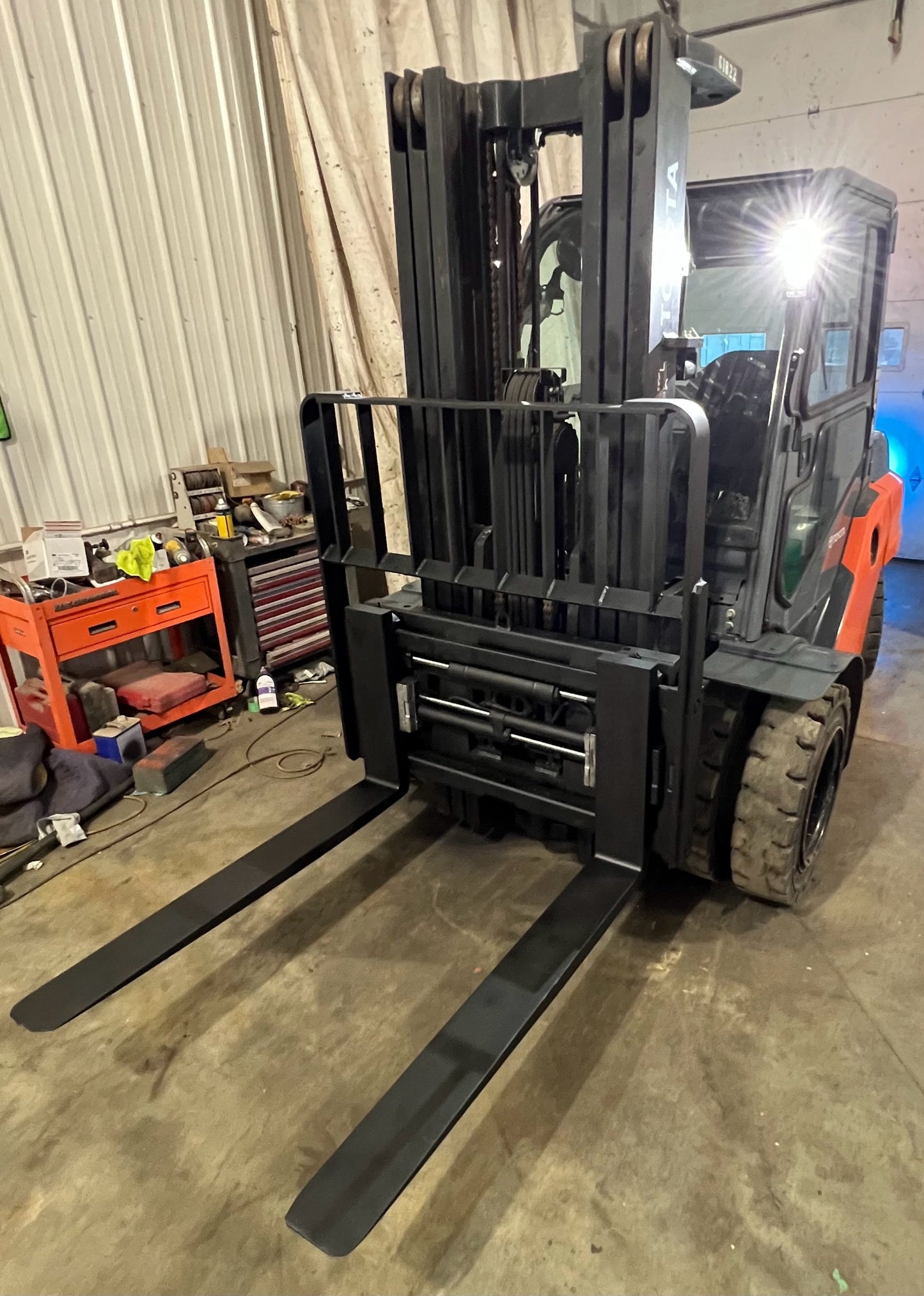 2020 Toyota Forklift 7000 lb Lift Capacity