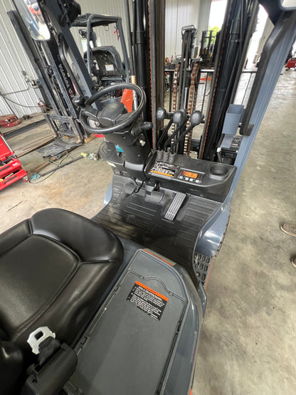2022 Toyota Forklift (6500lb Lift Capacity (Nice!
