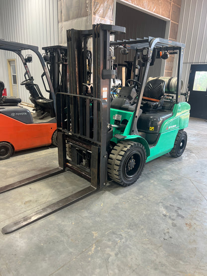 2021 Mitsubishi Forklift 6000 lb Lift Capacity