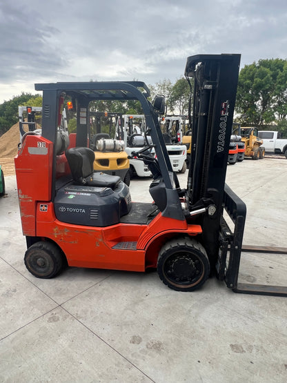2008 Toyota Forklift 7000lb Lift Capacity (Boxcar!