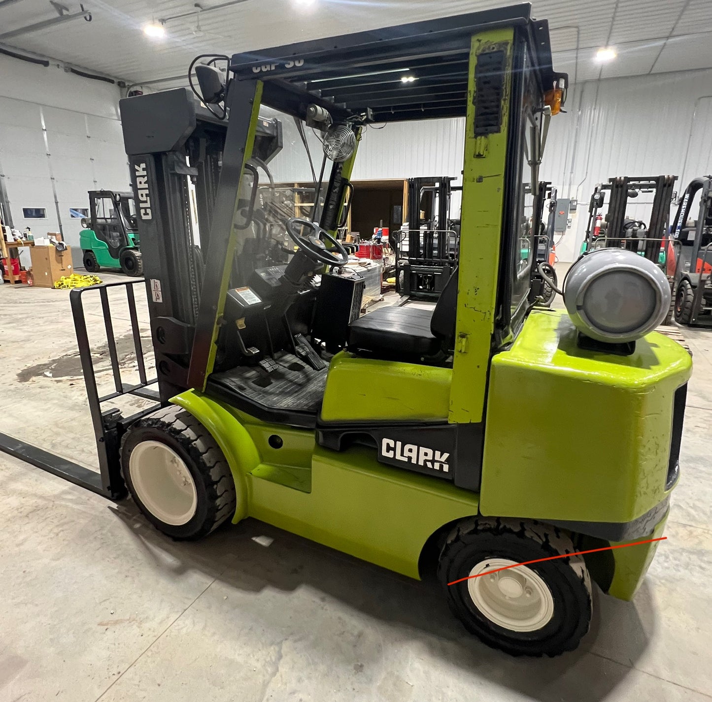 1999 Clark Forklift 6000lb Capacity