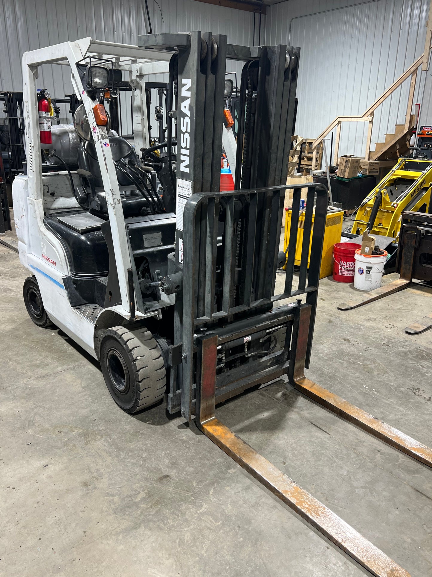 2014 Nissan Forklift 5000lb Lift Capacity