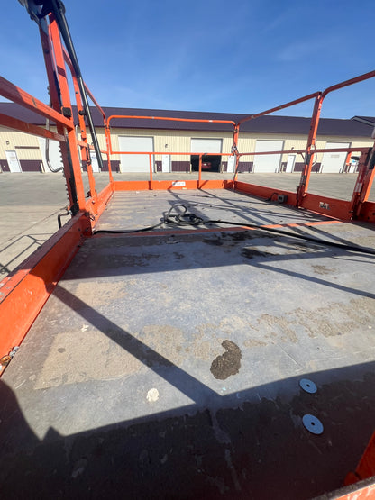 2014 JLG All Terrain Scissor Lift