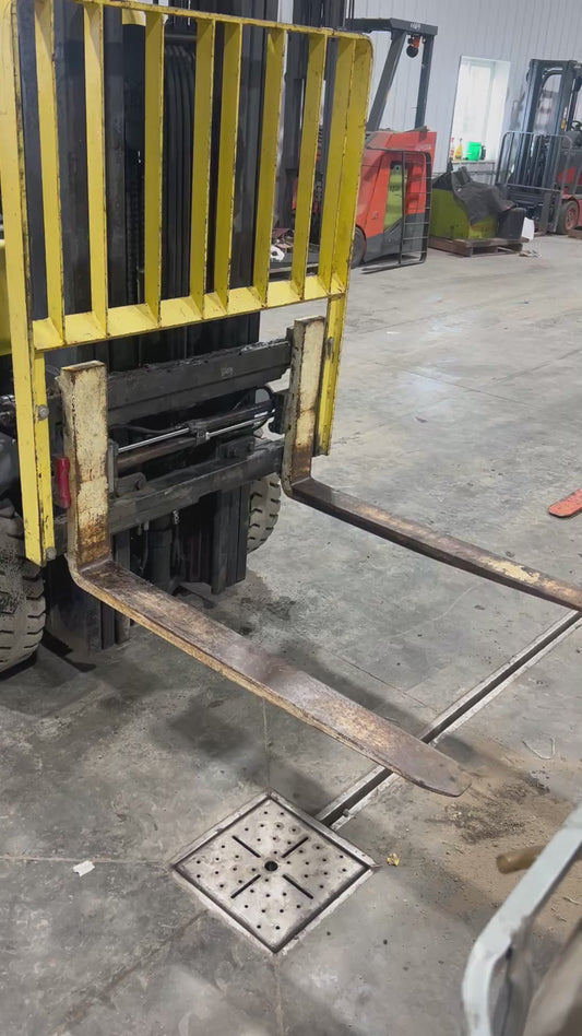 2019 Hyster Forklift 5000lb Lift Capacity (Fork Positioner!)